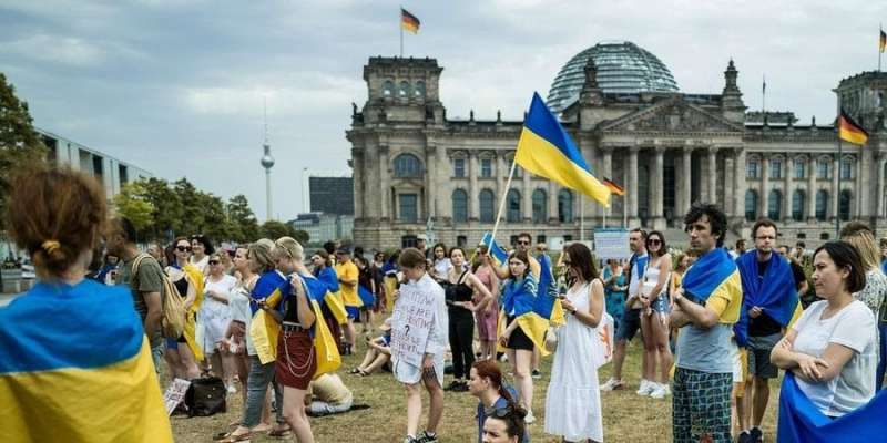 Перегнали Америку. Україна посіла друге місце у&nbsp;світовому рейтингу благодійності &mdash; інфографіка