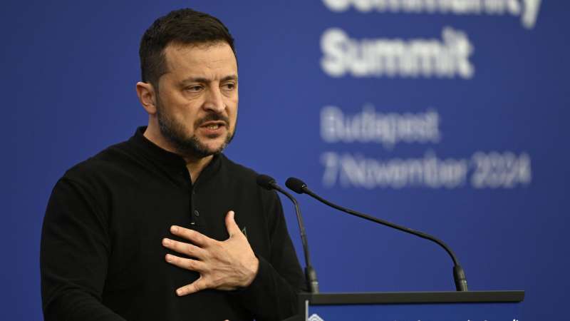 Зеленский сделал неожиданное заявление о перемирии